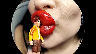 Big Red Lips Giantess