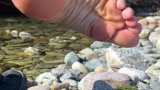 Lezlyan aka la_little_dancer_feet OnlyFans - OK, I might