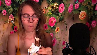 Soph Stardust ASMR Patreon Scratching Video