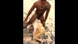 Beach Dick-Taking Turns by Amateurs Outdoors