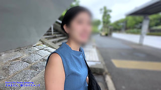 Picking up girls at a local bus stop. Beautiful girl has vaginal orgasm(#371)