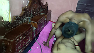 Pretty hot girl first time sexy hot girls ki chudai ki Indian style me boobs so cute hot