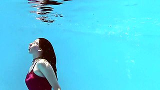 Junoesque sweetheart at fetish porn