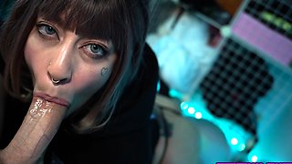 Czech amateur blowjob and fucking POV in public