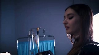 Mistress Elis Euryale Treatment Double Fisting and Latex