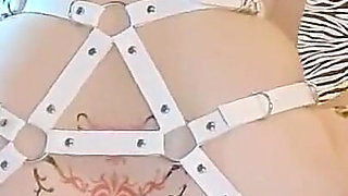 Mayu No.86 Convulsions, Rolling Eyes, Anal Licking, Nipple Piercing, Screaming, Anal Vibrator, Squirting, Creampie