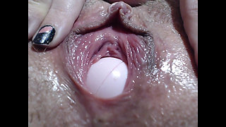 Awesome pussy coltrol, HD ball play