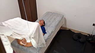 Horny gynaecologist provides special cock treatment to his sultry patient