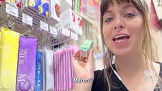 Exploring Tokyos Crazy Sex Shops! Toy Tryout!! 36 Min