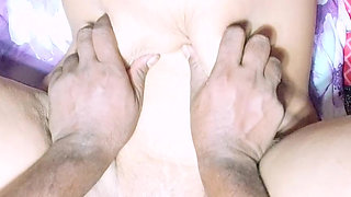 Deshi bhabi shaving pussy! Then devar fuck bhabi ko