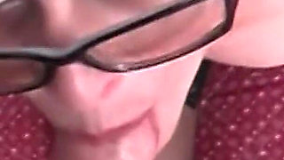 Sexy Teen Secretary Giving the Perfect Blowjob for Boss