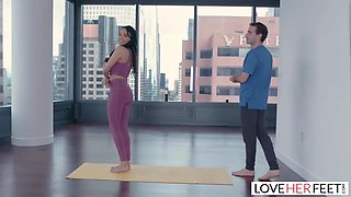 Big Tits Anissa Kate Fucks Her Yoga Instructor