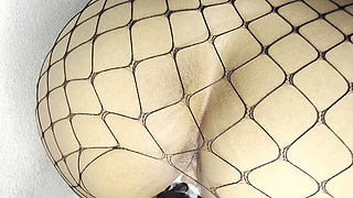 stepdaughter sneaking fuck machine to cream