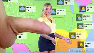 Sunny With A Chance Of Big Dick With Xander Corvus, Juelz Ventura - Brazzers