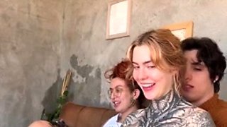 German amateur GF pussy fingered and blowjob