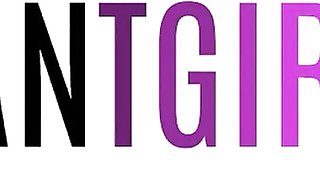 Amateur's bikini shemale action by Grooby Girls