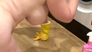 Latex Glove Fetish Trad Wife Begs for Cum Facial!!