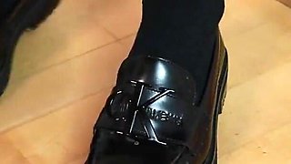 Teasing Feet in College Look: Mini Skirt, Knee Socks & Nylon Layers