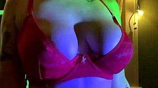 Big boobs milf masturbates with her dildo