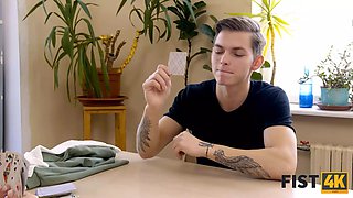 Fist4k. luxurious chick has her labia fisted by inventive boyfriend