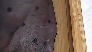 I Pee on My Beautiful Feet in Stockings