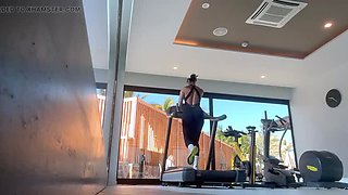 Tanned Amateur Slut Gets Poolside Fucking From Pool Boy