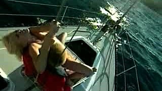 Amateur blondes pov blowjob and hardcore fun with lucky dude