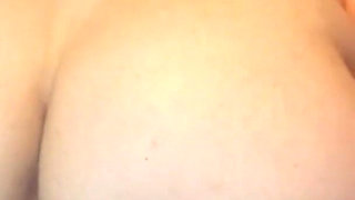 Crazy Girl Squirts All Over Her Bed and She Allways Want More and More