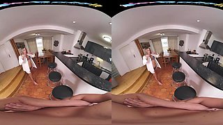 Horny Roommate - SexBabesVR