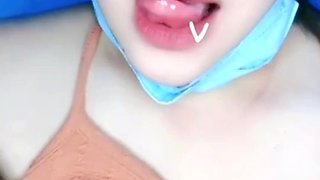 Plug Vagina Until Orgasm