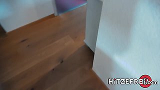 Max Maynard gets milked off by Tania Swank - Hitzefrei