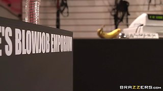 The Blowjob Business With Xander Corvus, Summer Brielle, Bonnie Rotten - Brazzers