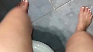 Now You Know Why I Choose Yellow Panty!