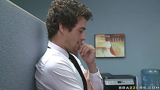 Office Vibrations With Xander Corvus, Julia Ann - Brazzers