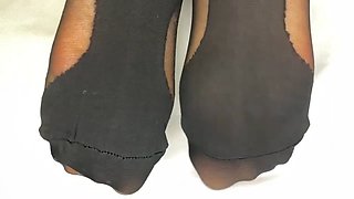 Removing black tights