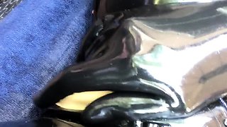 Big boobs milf masturbates with her dildo