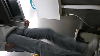 Amateur Asian Teen Fucks Her Boyfriend In a Hotel