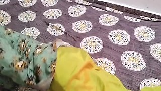 Soti Sui Stepsister Ko Nanga Kar Ke Jabar Dasti Pela