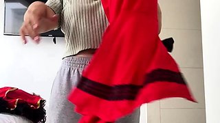 amateur raintree03 flashing ass on live webcam