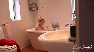 Auntie Lucinda Bathtub Jerk Off Instruction