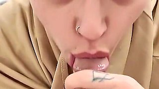 Homemade Hot Sex with Iranian Persian Step Sister