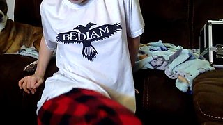 Beauty small tit amateur teen masturbating her shaved pussy