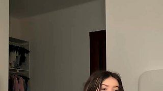 Adrianna Savu's fat orbs and rump spreading workout - the
