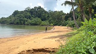 Blonde Spanish Wife Gives Outdoor Handjob & Cumshot on Beach