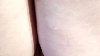Milf lifted her legs up and let her sweet pussy enter