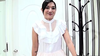 Homemade sex tape with hot Thai wife