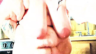 Bouling Hot Wet in the Kitchen Shes Masterbating and Dripping