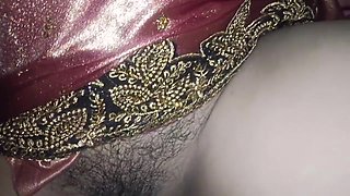 Nai Naveli Dulhan Ki Chudayi Land Chuste Hue