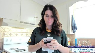 BustyCiara Sex chatroom at CharmCams
