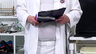 Pink Pussy of Alexa Bold Exposed